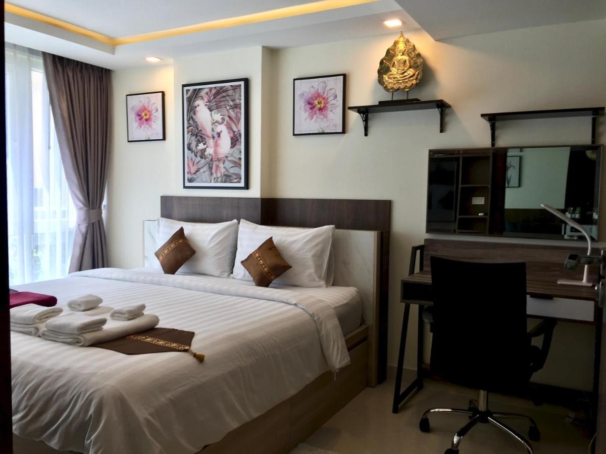 Luxury Business Suits In Grand Avenue By Pattaya City Estates Dış mekan fotoğraf