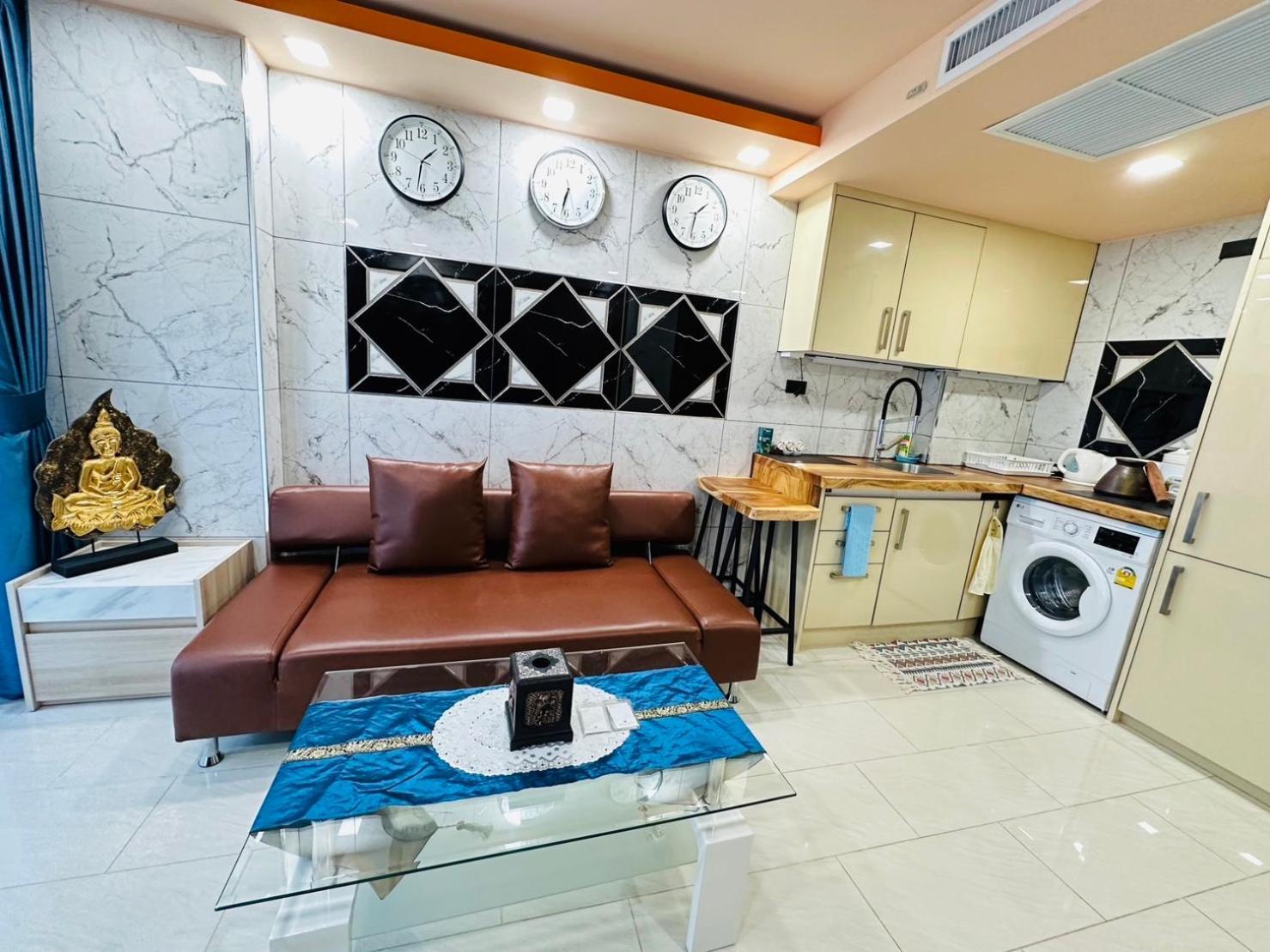 Luxury Business Suits In Grand Avenue By Pattaya City Estates Dış mekan fotoğraf